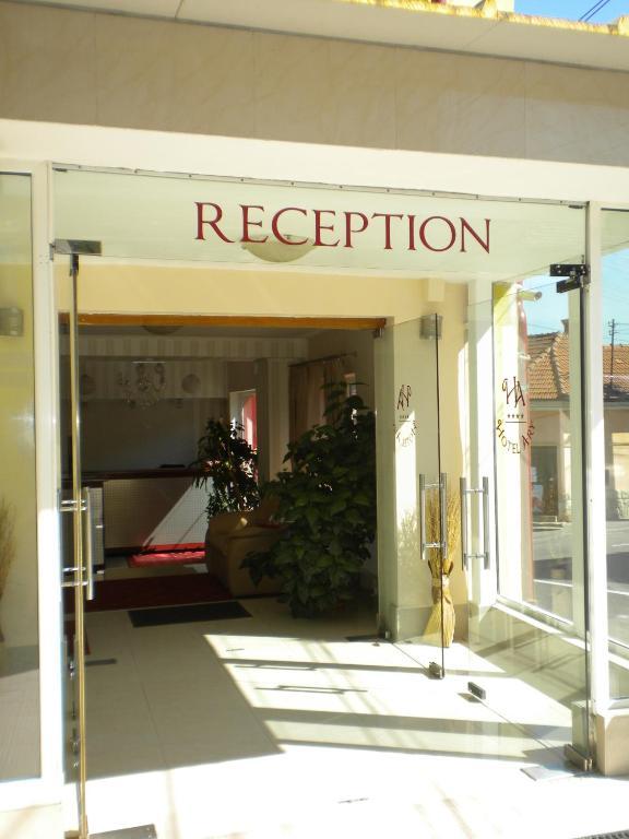 Hotel Ary Cluj-Napoca Exterior photo